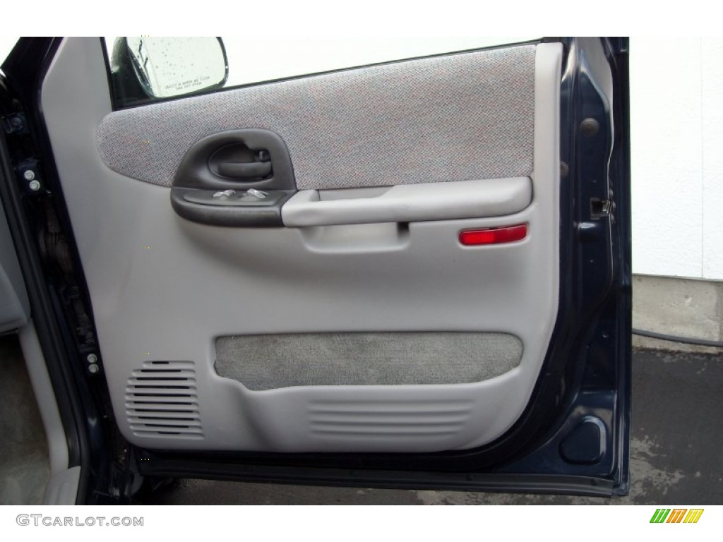 2002 Montana  - Blue Black Metallic / Gray photo #21