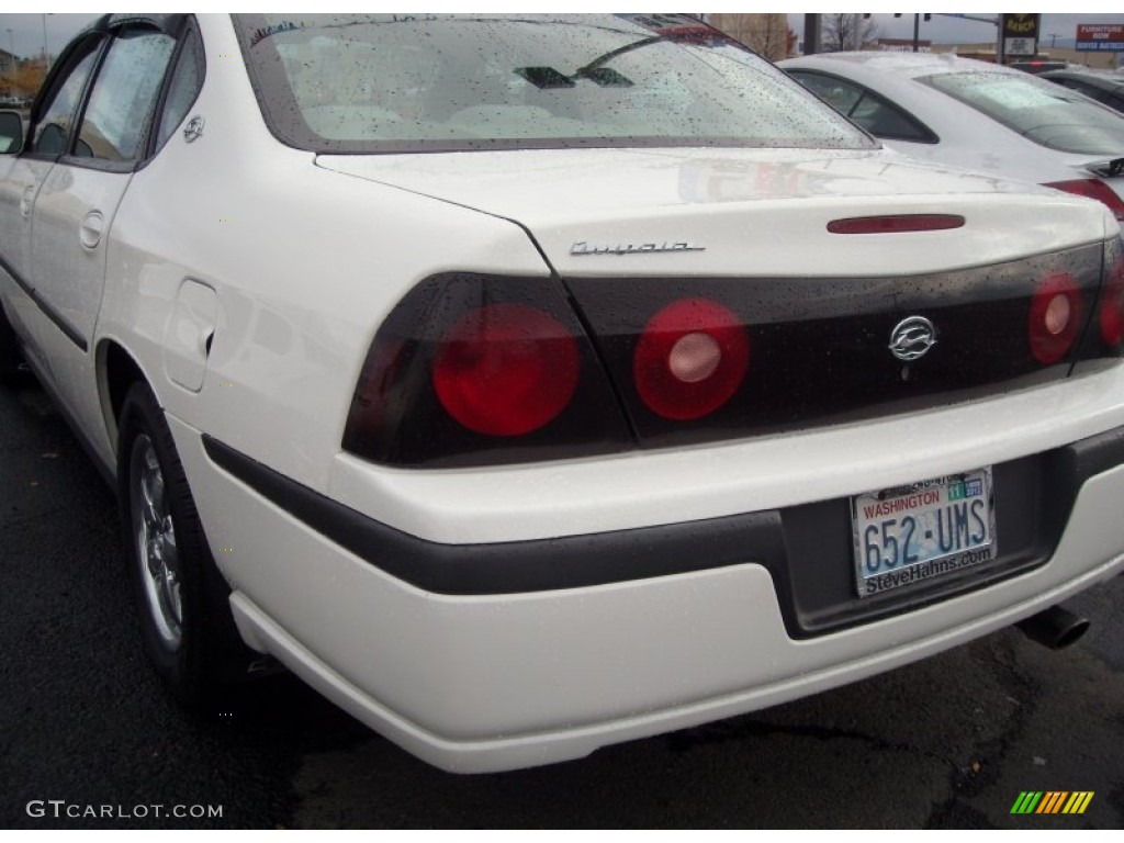 2004 Impala  - White / Neutral Beige photo #7