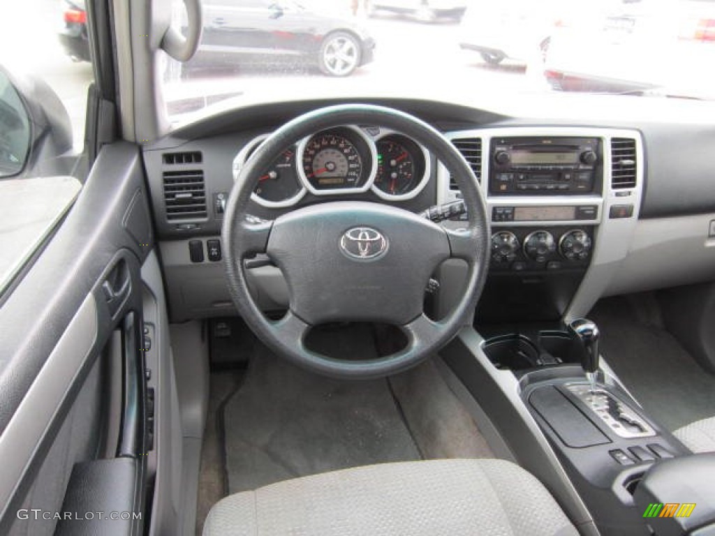 2005 Toyota 4Runner SR5 4x4 Stone Dashboard Photo #73557257