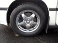2004 White Chevrolet Impala   photo #10