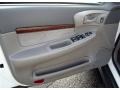 2004 White Chevrolet Impala   photo #15