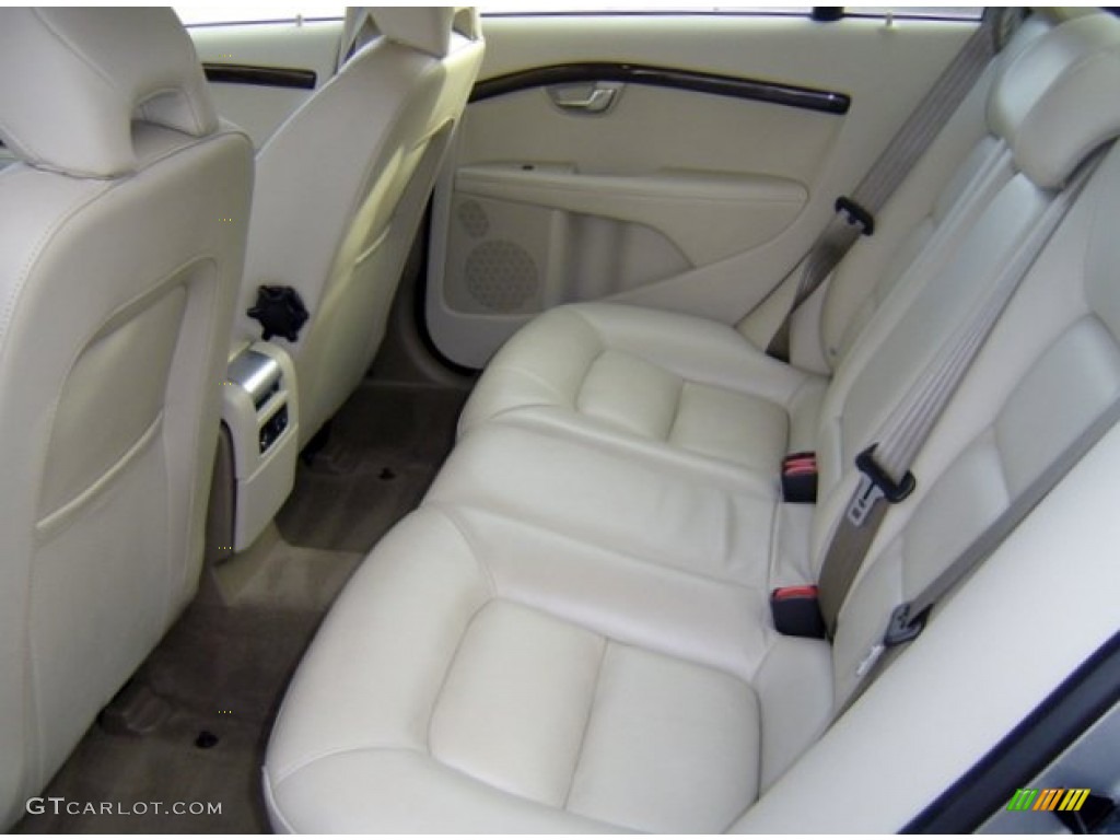 Sandstone Beige Interior 2012 Volvo S80 3.2 Photo #73564391