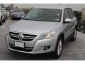 Reflex Silver Metallic - Tiguan S Photo No. 3