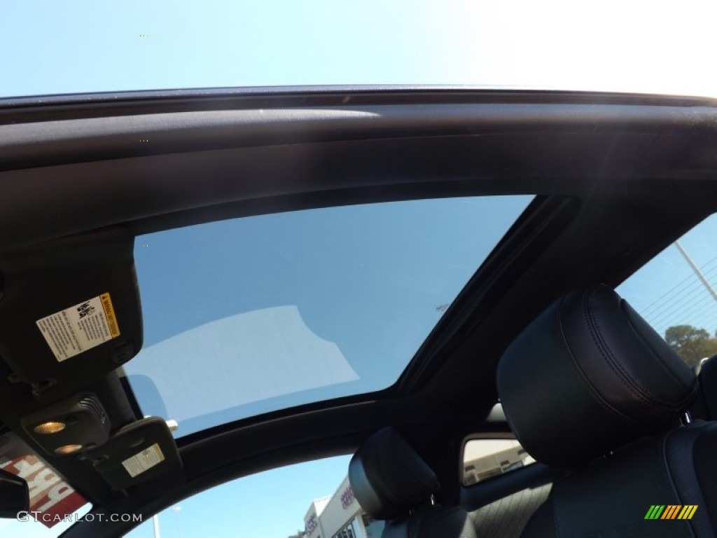 2012 Ford Mustang GT Premium Coupe Sunroof Photo #73568441