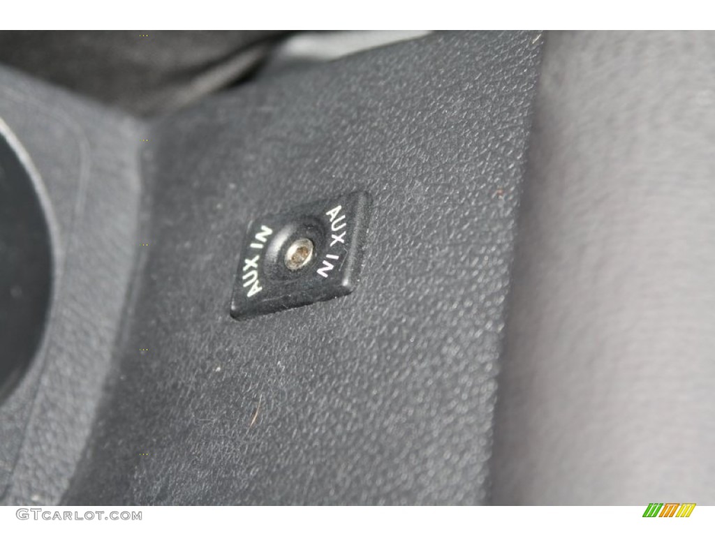 2010 Jetta SE Sedan - Platinum Grey Metallic / Titan Black photo #18