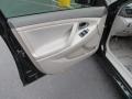 Black - Camry Hybrid Photo No. 10