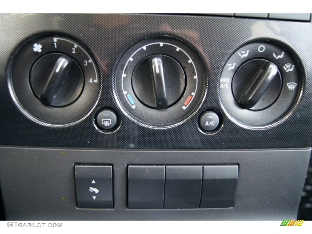 2010 Ford Explorer XLT Sport Controls Photo #73569878