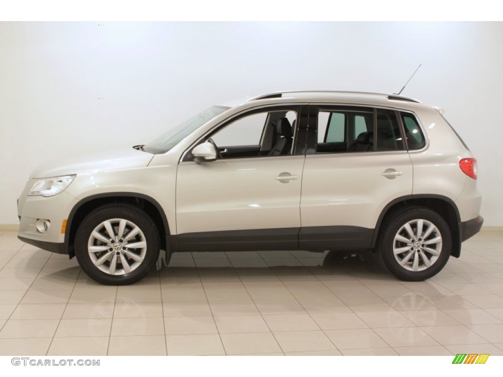 White Gold Metallic 2011 Volkswagen Tiguan SE Exterior Photo #73570093