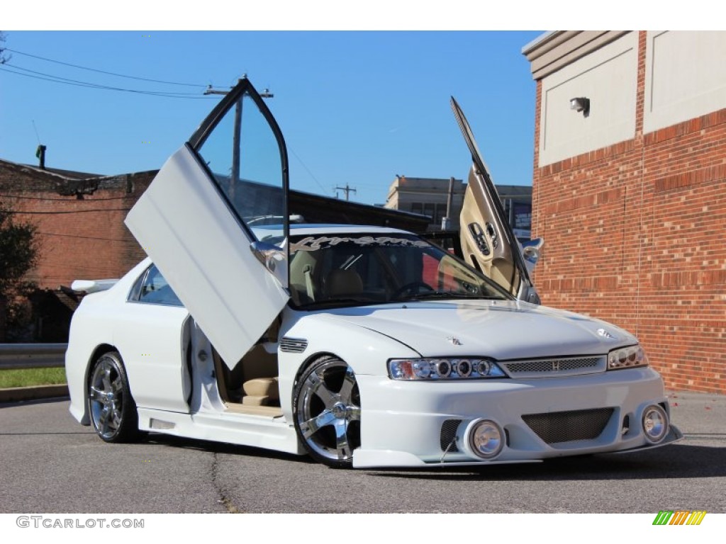 1995 Accord EX Sedan - Frost White / Beige photo #2