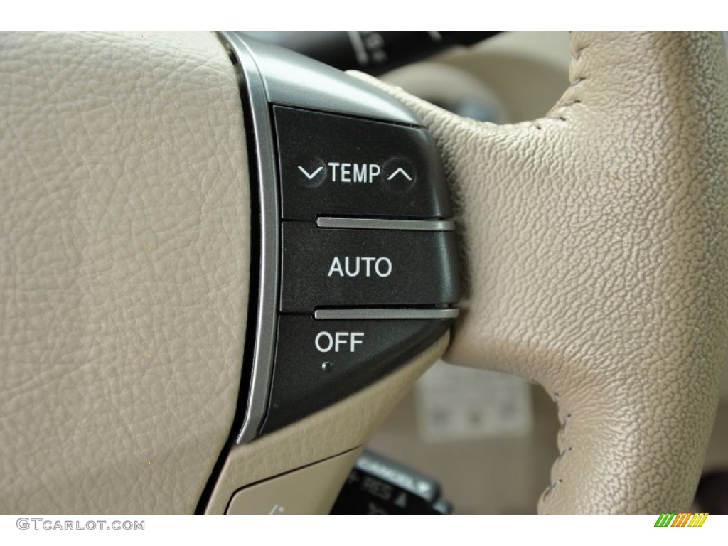 2012 Toyota Avalon Standard Avalon Model Controls Photo #73572407