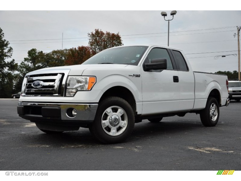 Oxford White Ford F150