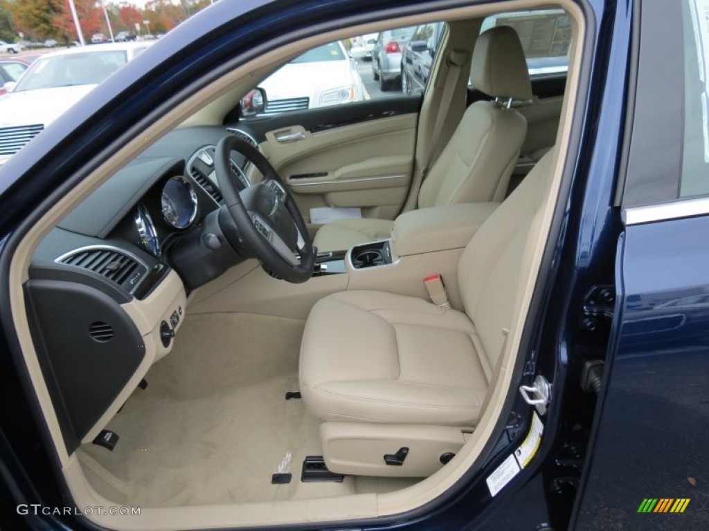 Black/Light Frost Beige Interior 2013 Chrysler 300 Standard 300 Model Photo #73573475