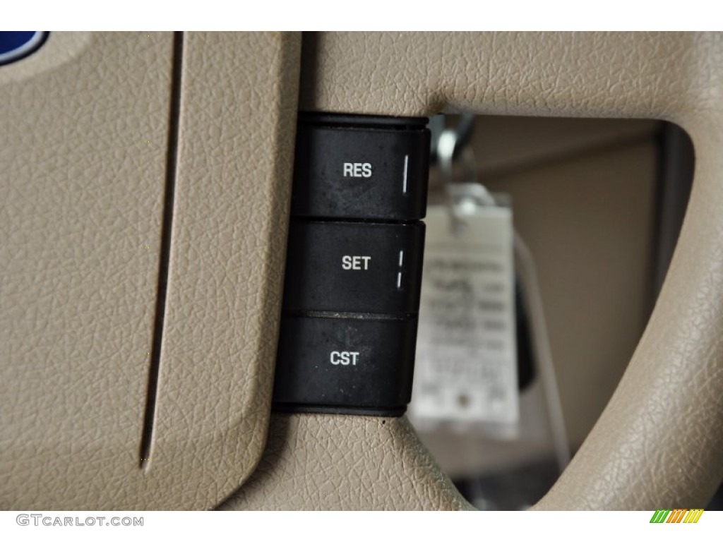 2004 F150 XLT Regular Cab - Arizona Beige Metallic / Tan photo #19
