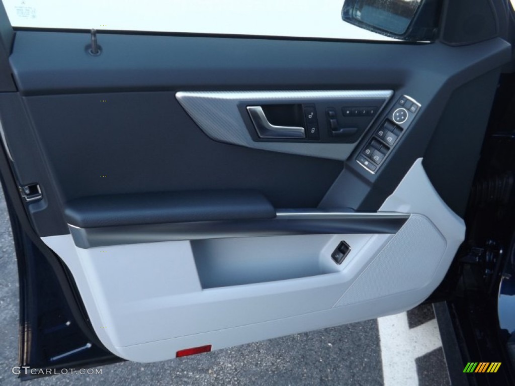 2013 GLK 350 4Matic - Lunar Blue Metallic / Grey/Black photo #10