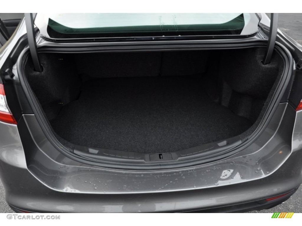 2013 Ford Fusion S Trunk Photo #73575442