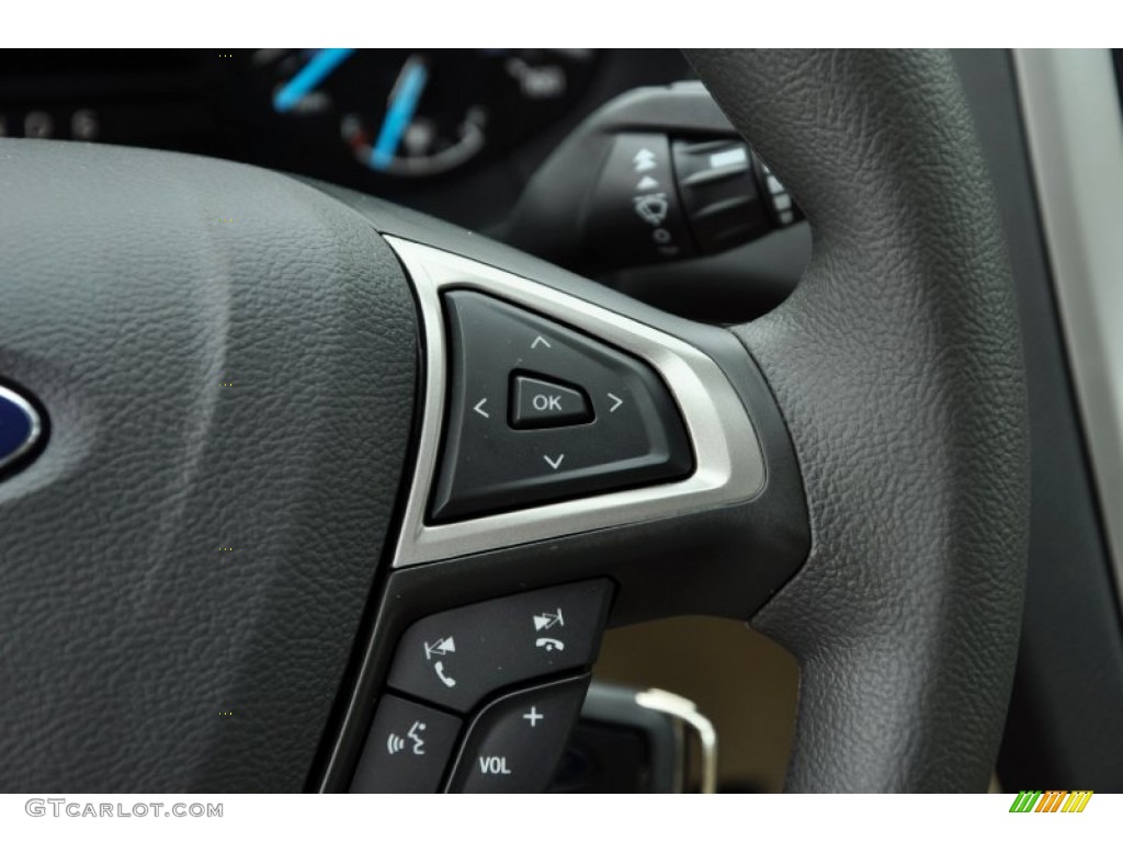 2013 Ford Fusion SE Controls Photo #73575806