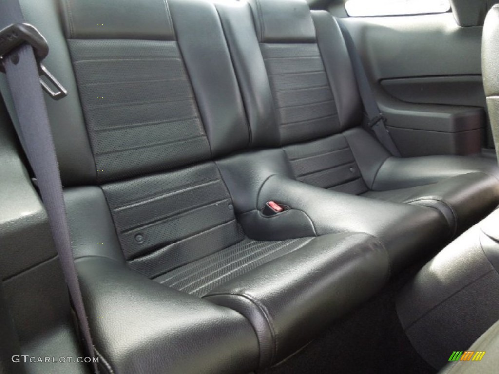 2005 Ford Mustang GT Premium Coupe Rear Seat Photo #73576358