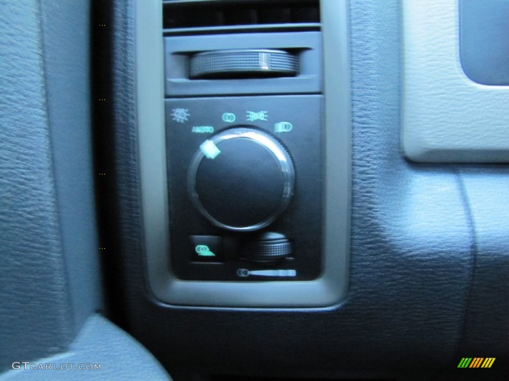 2010 Ram 2500 ST Crew Cab 4x4 - Austin Tan Pearl / Dark Slate/Medium Graystone photo #18