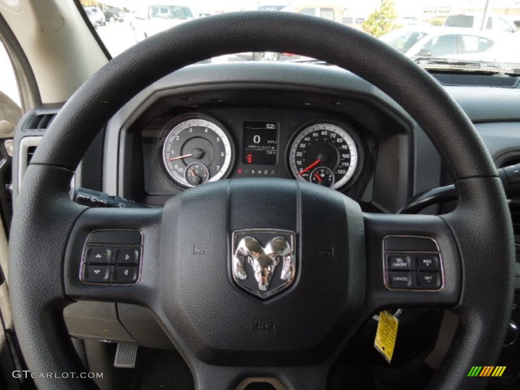 2013 Ram 1500 Express Crew Cab 4x4 Black/Diesel Gray Steering Wheel Photo #73577759