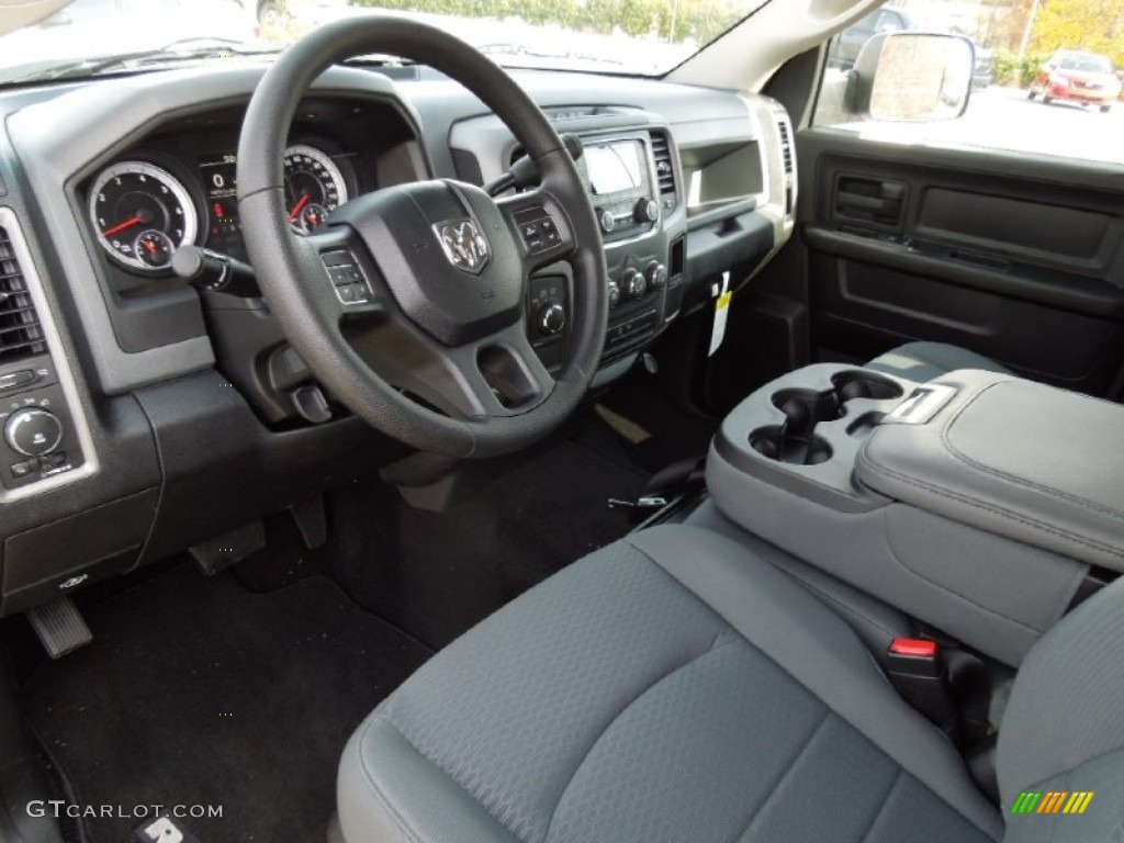 Black/Diesel Gray Interior 2013 Ram 1500 Express Crew Cab 4x4 Photo #73577861