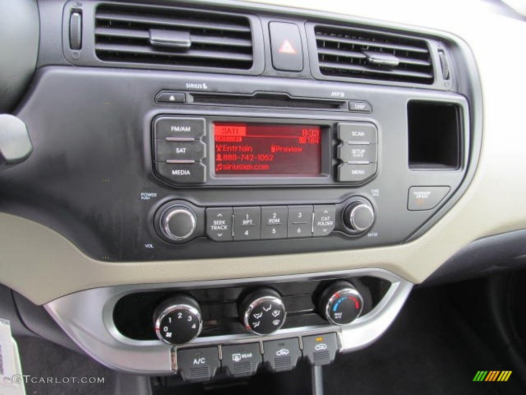 2012 Kia Rio LX Controls Photo #73577999