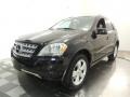 Black - ML 350 4Matic Photo No. 1