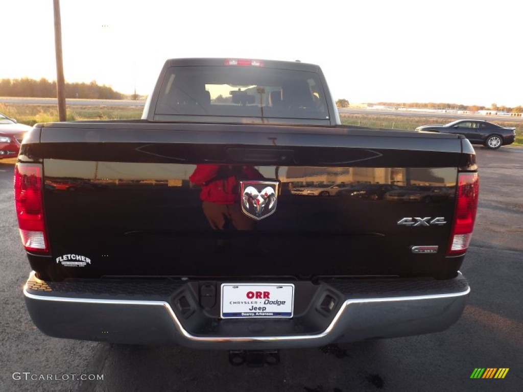 2012 Ram 2500 HD ST Crew Cab 4x4 - Black / Dark Slate/Medium Graystone photo #6