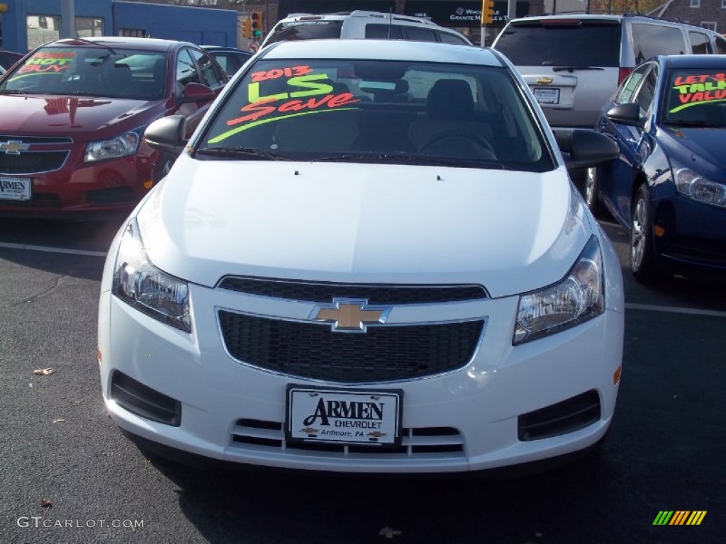 2013 Cruze LS - Summit White / Jet Black/Medium Titanium photo #2