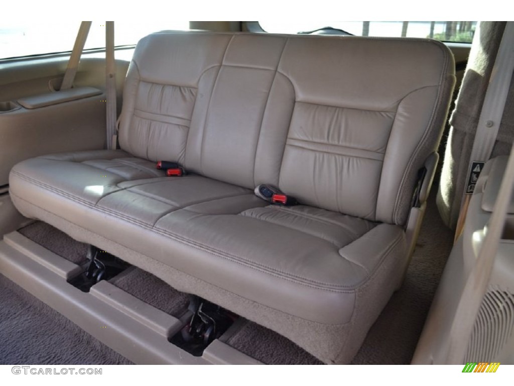 2000 Ford Excursion Limited 4x4 Rear Seat Photo #73585400