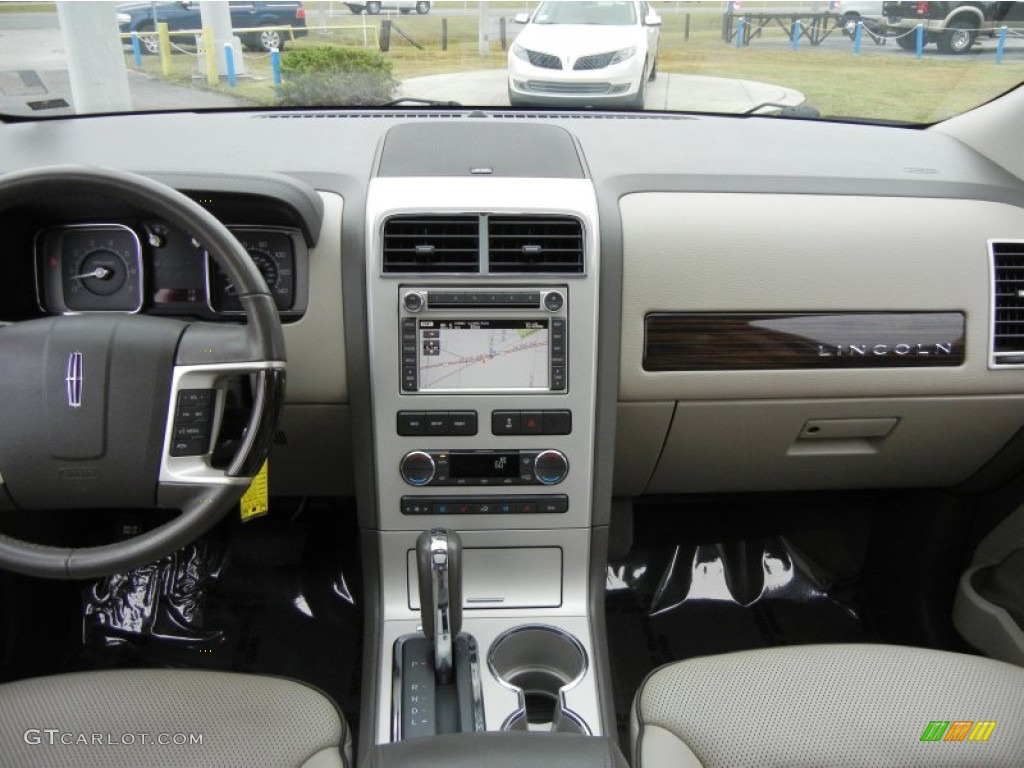 2008 MKX  - Vapor Silver Metallic / Medium Light Stone photo #19