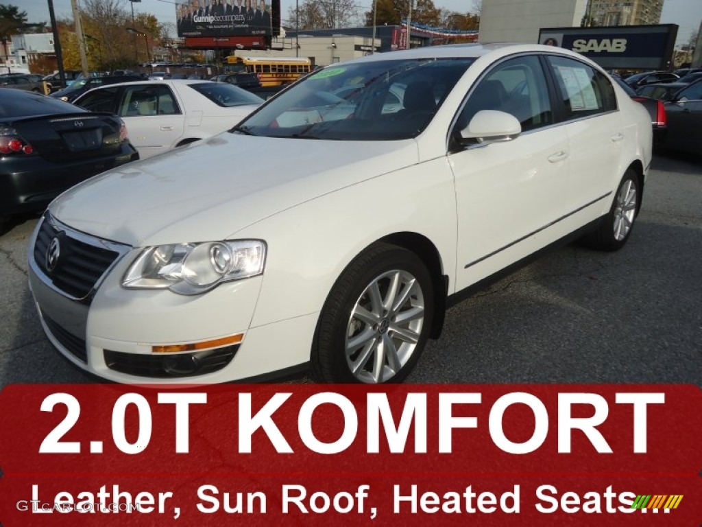 2010 Passat Komfort Sedan - Candy White / Black photo #1