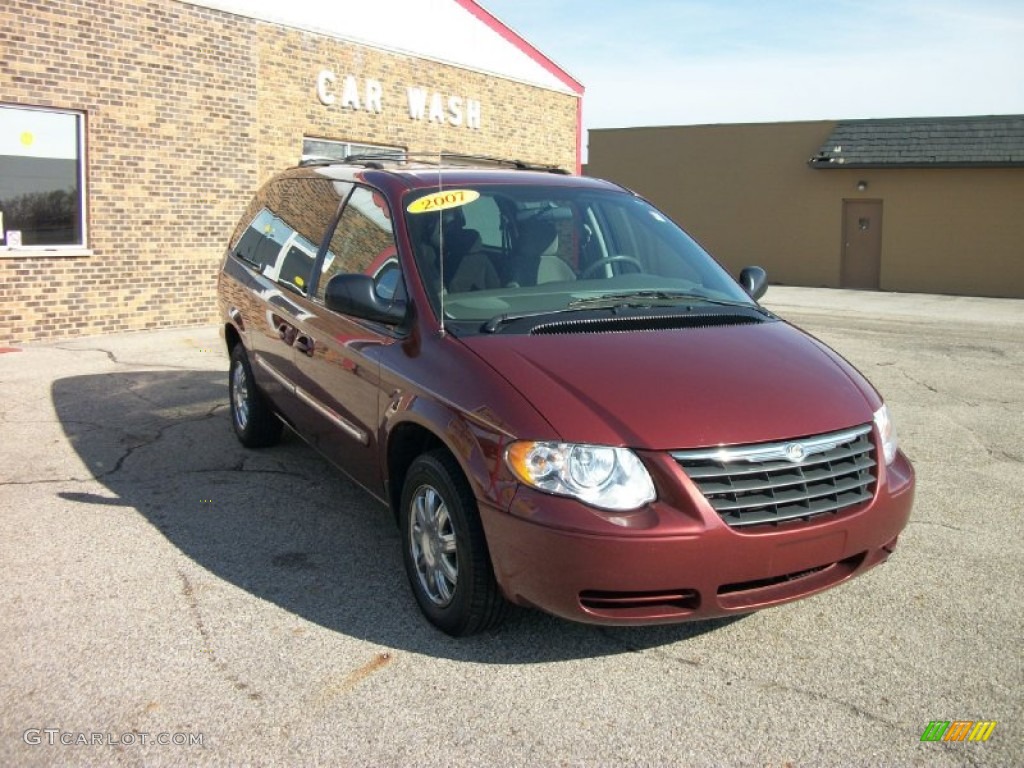 2007 Town & Country Touring - Cognac Crystal Pearl / Dark Khaki/Light Graystone photo #1