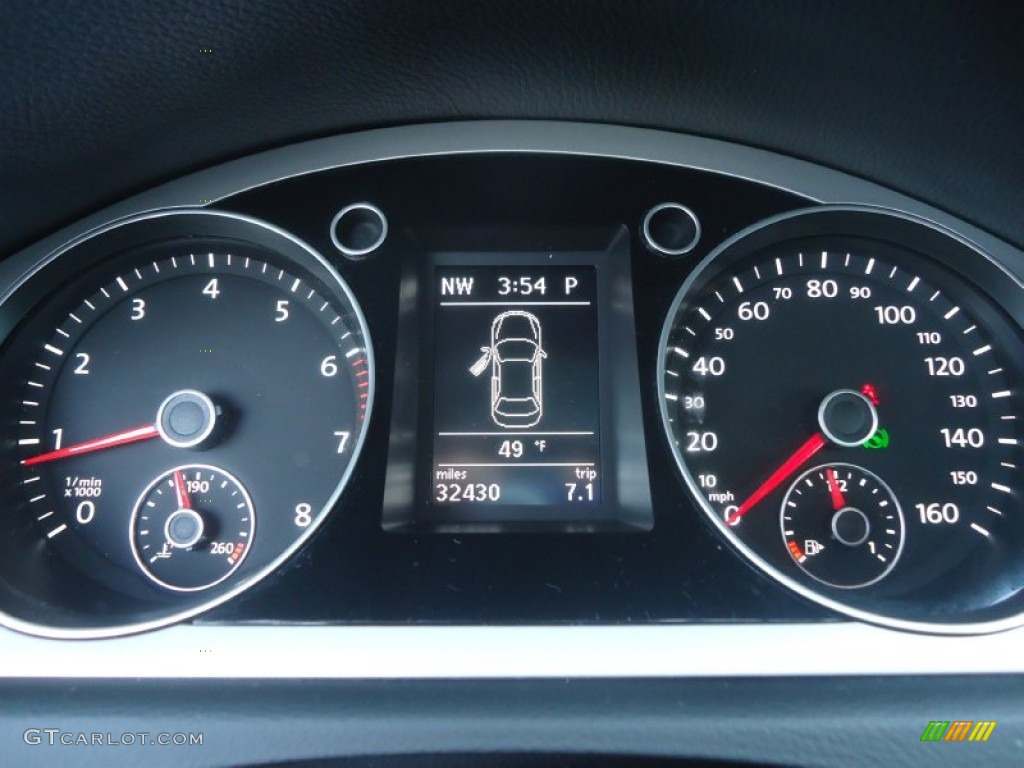 2010 Volkswagen Passat Komfort Sedan Gauges Photo #73586910