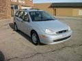 CD Silver Metallic 2001 Ford Focus SE Wagon