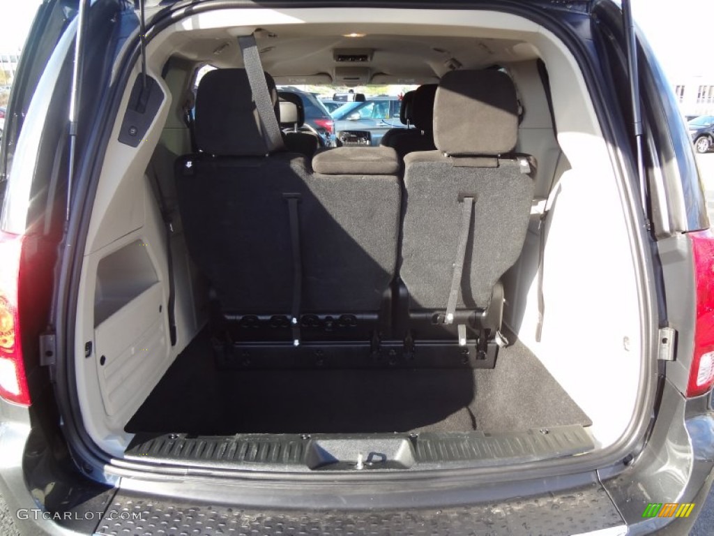 2012 Grand Caravan SXT - Dark Charcoal Pearl / Black/Light Graystone photo #7