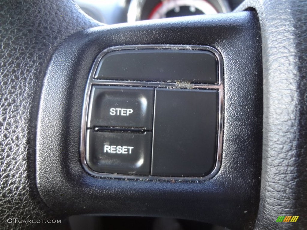 2012 Grand Caravan SXT - Dark Charcoal Pearl / Black/Light Graystone photo #23