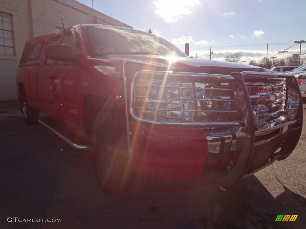 2009 Silverado 1500 LS Extended Cab - Victory Red / Light Cashmere photo #3
