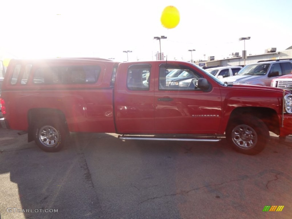 2009 Silverado 1500 LS Extended Cab - Victory Red / Light Cashmere photo #4