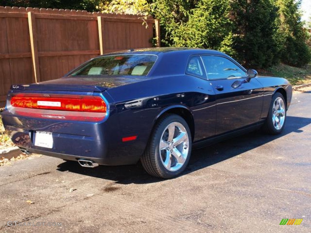 2013 Jazz Blue Pearl Dodge Challenger SXT Plus 73581124 Photo 3