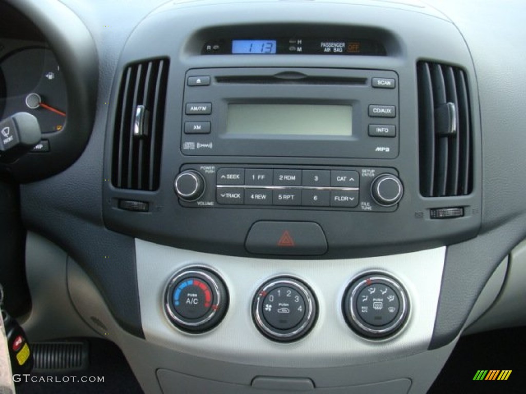 2009 Elantra GLS Sedan - Black Pearl / Gray photo #17