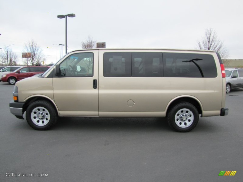 Sandstone Metallic 2009 Chevrolet Express LS 1500 AWD Passenger Van Exterior Photo #73591607