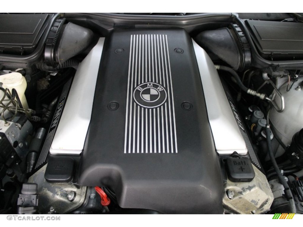 2000 BMW 5 Series 540i Sedan Engine Photos