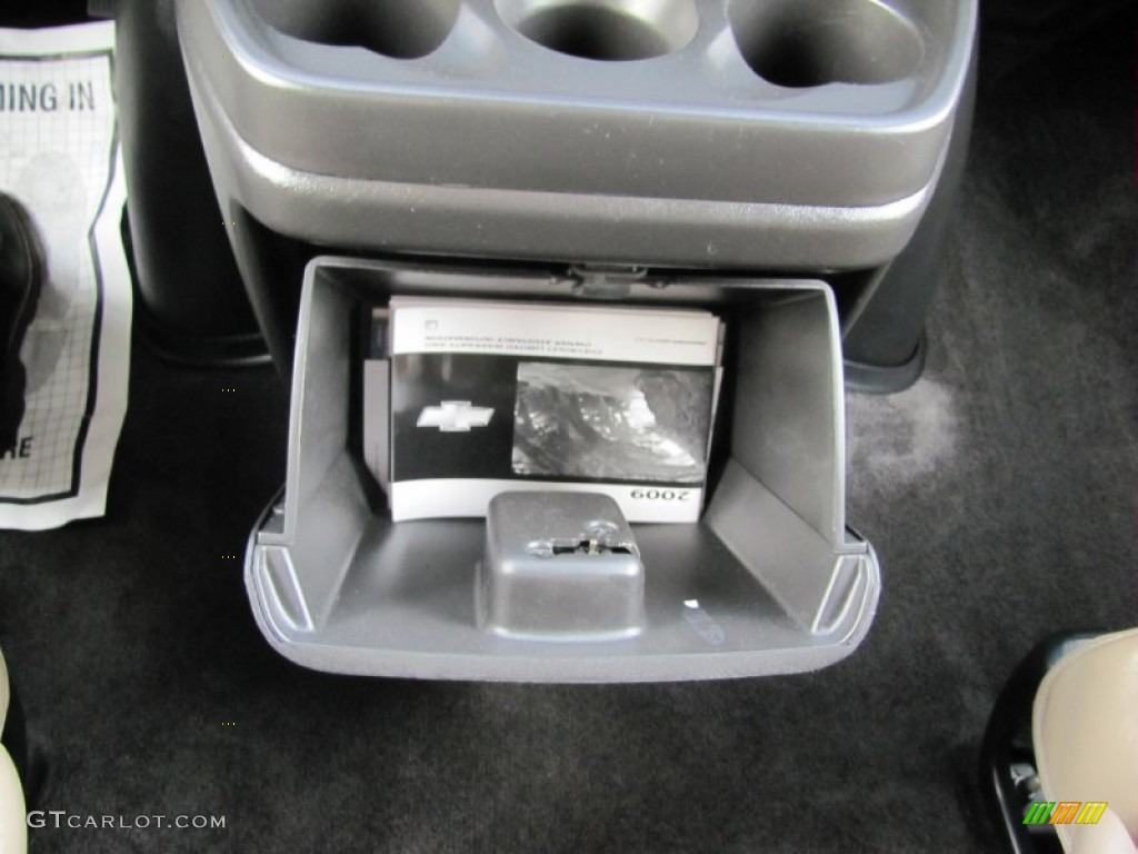 2009 Express LS 1500 AWD Passenger Van - Sandstone Metallic / Neutral photo #23