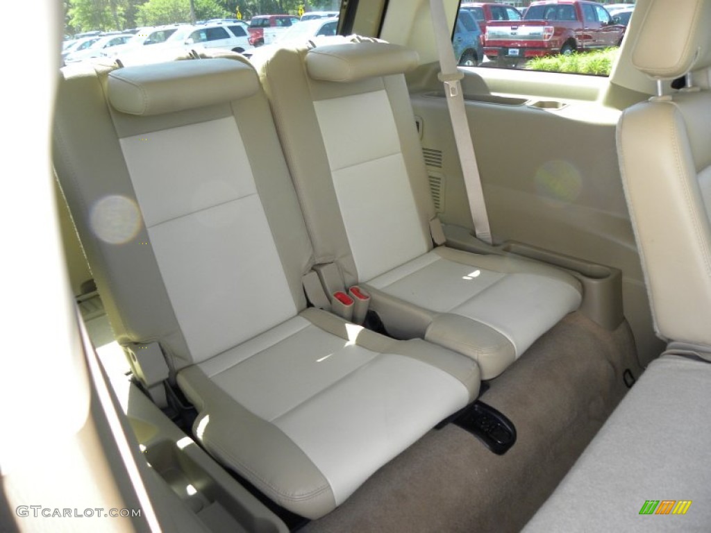 2009 Mercury Mountaineer Premier Rear Seat Photo #73593041