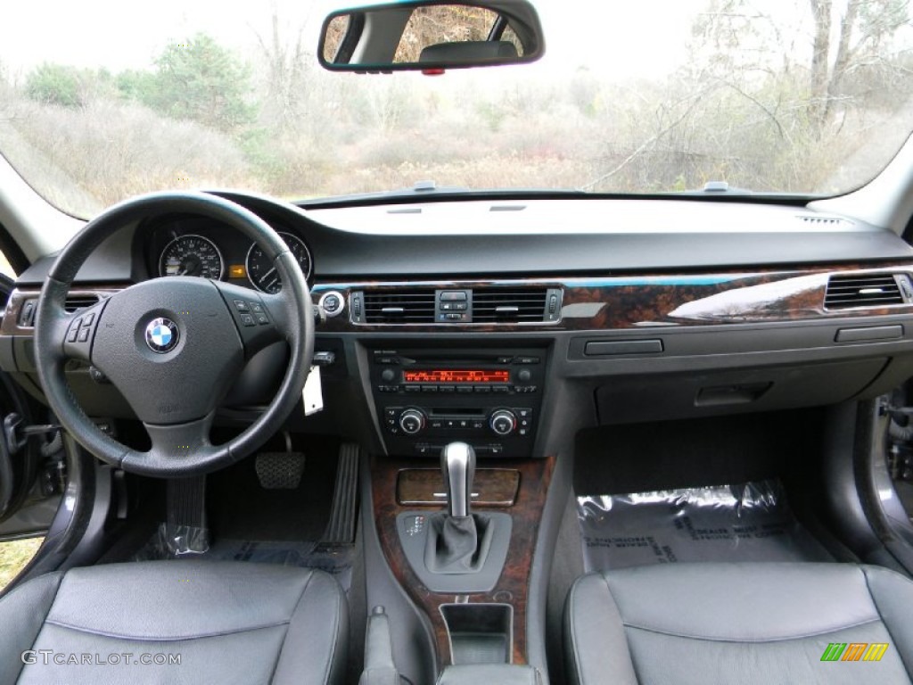 2007 BMW 3 Series 328xi Sedan Black Dashboard Photo #73593188