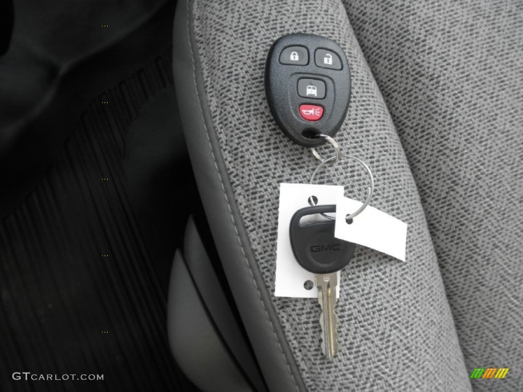 2013 GMC Savana Van 1500 Cargo Keys Photos