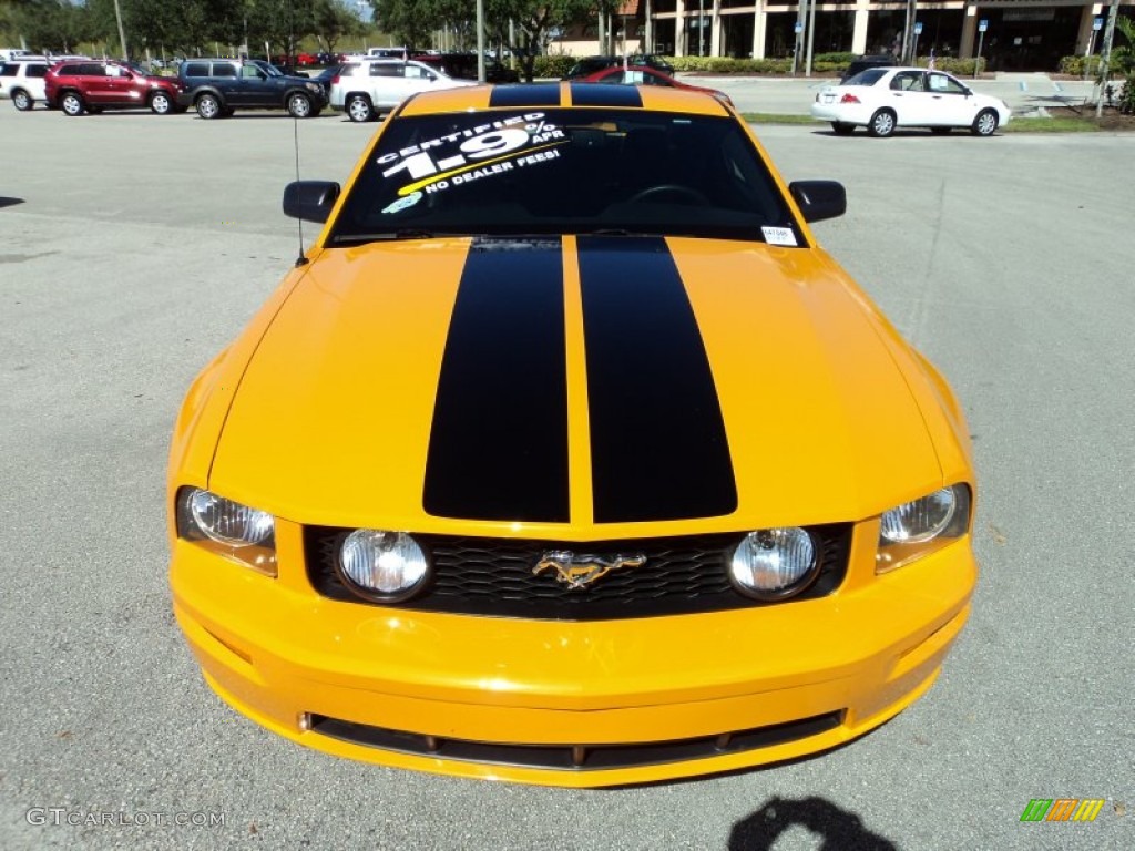 Grabber Orange 2009 Ford Mustang GT Premium Coupe Exterior Photo #73594284