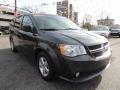 Dark Charcoal Pearl - Grand Caravan Crew Photo No. 4