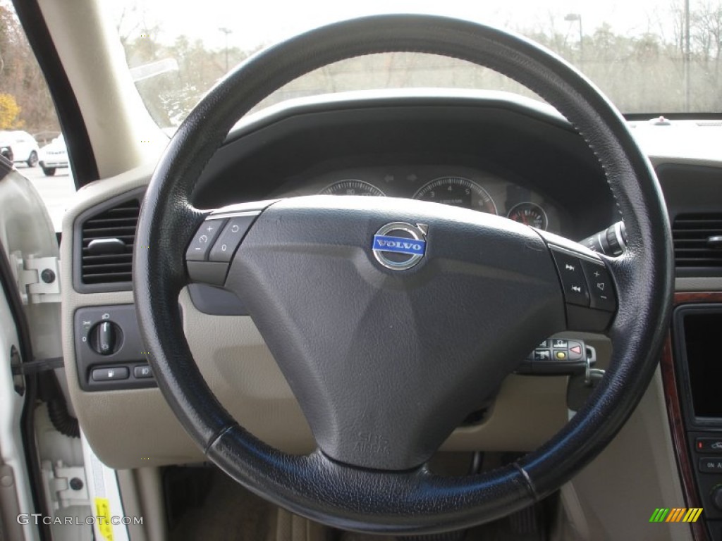2007 Volvo S60 2.5T Taupe/Light Taupe Steering Wheel Photo #73597679