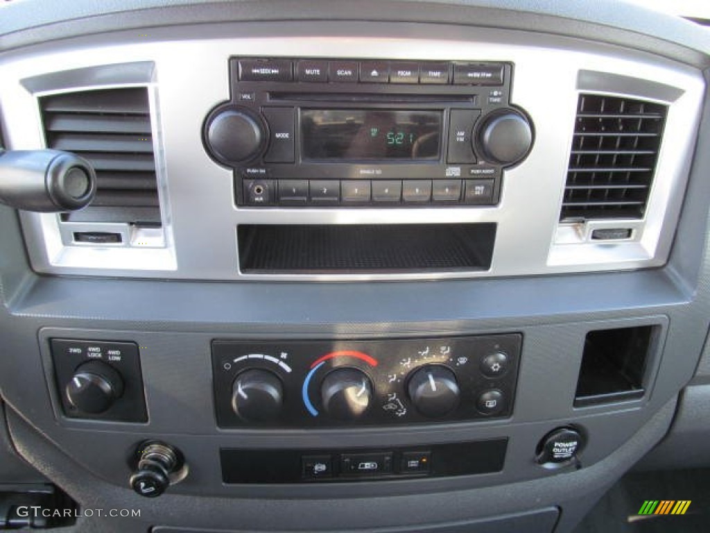 2008 Dodge Ram 2500 SLT Quad Cab 4x4 Controls Photo #73599956